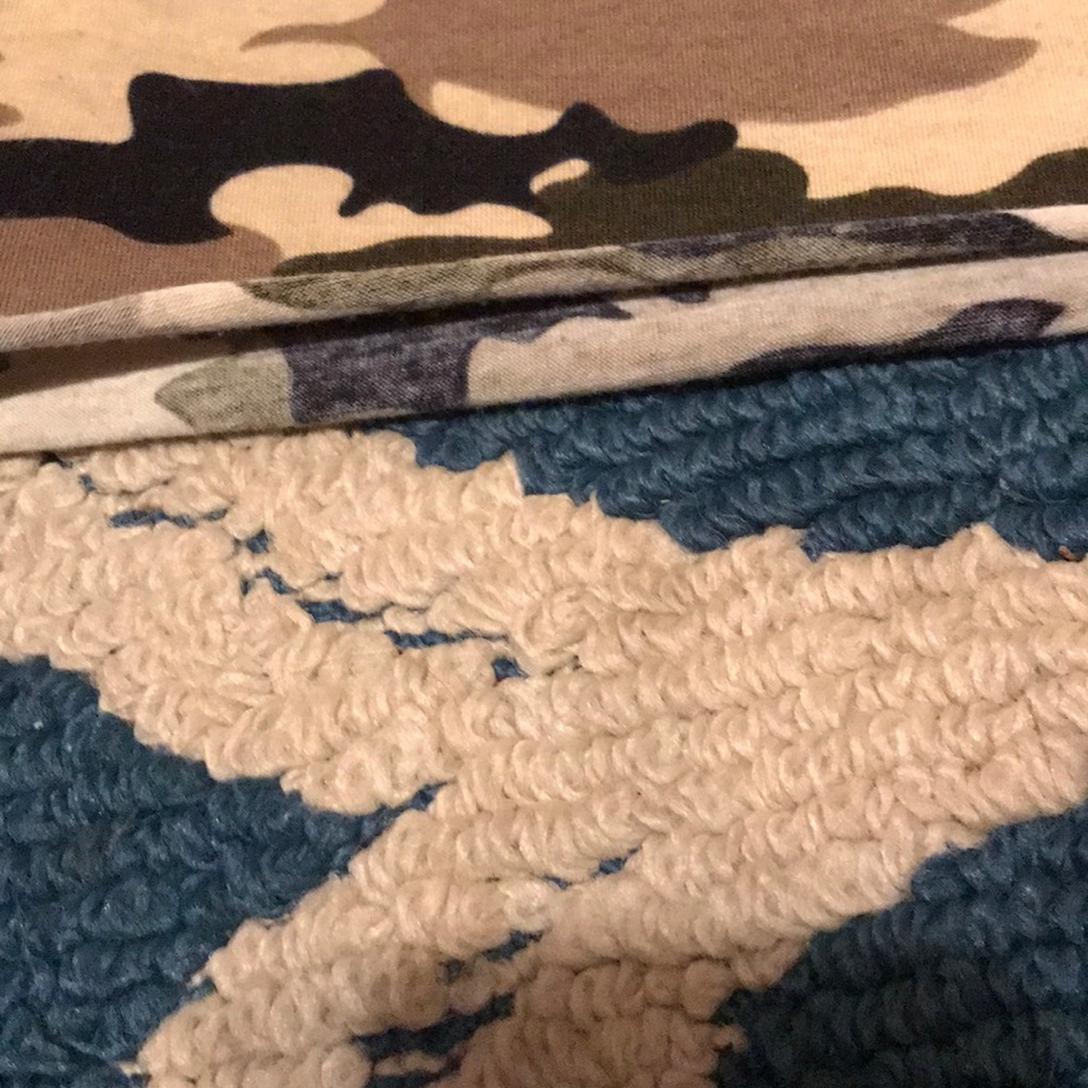 Shirt - Picture 2 of 2